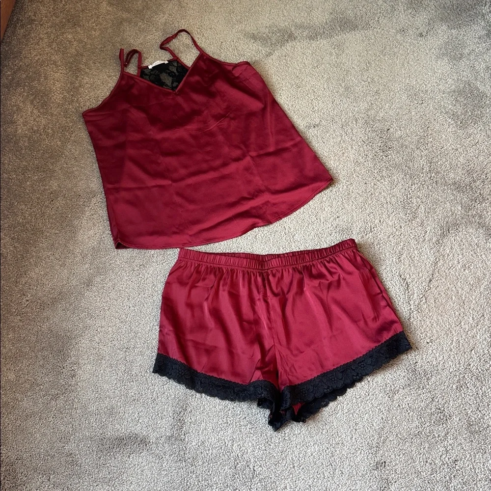Ekouaer Maroon Satin Black Lace Trim Cami Shorts Pajama Sleep Set SIZE M